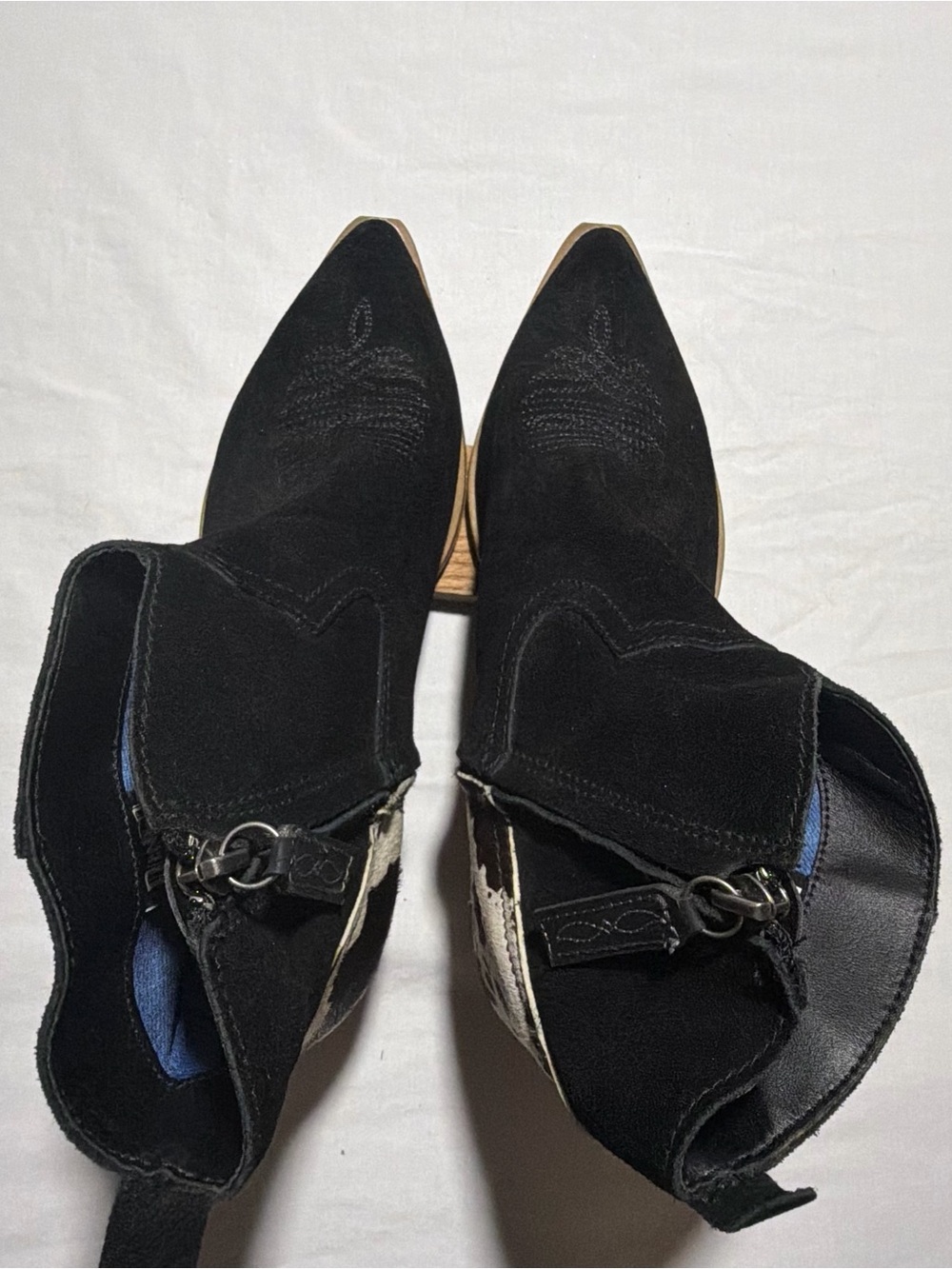 Dingo Black Suede Ankle Boots with Cowhide Heel Accent - Picture 9 of 9